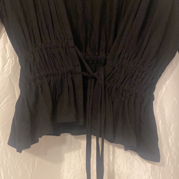 This is a womens cardigan - Picture 3 of 3